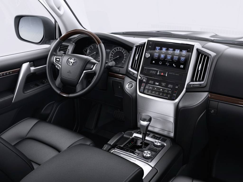 Toyota Land Cruiser 200